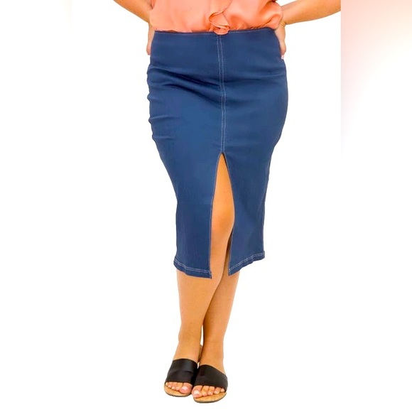 MARÉE POUR TOI | NWT DENIM FRONT SLIT SKIRT - Picture 1 of 11